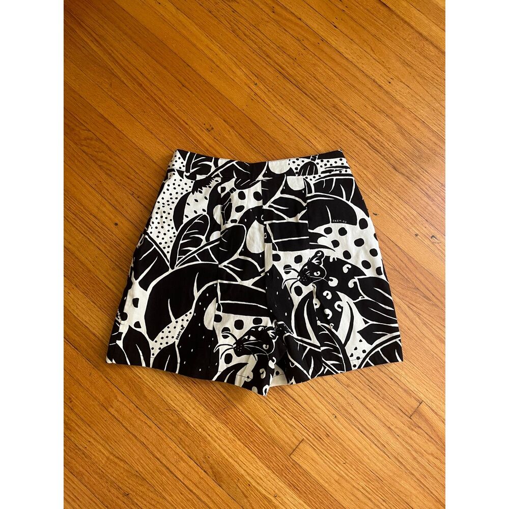 NWOT Farm Rio x Anthropologie Canvas Pattern Shorts - sz small - Picture 3 of 6
